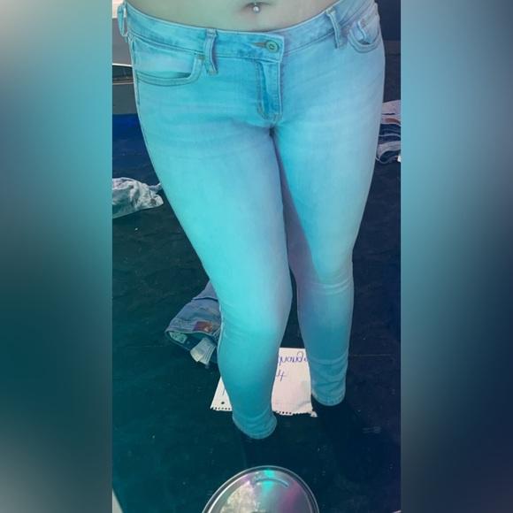 hollister jeans - Picture 5 of 6